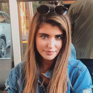 Meet your Posher, Kaitlyn